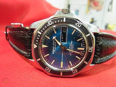 Rare Vintage Sicura Breitling Marine Star divers 